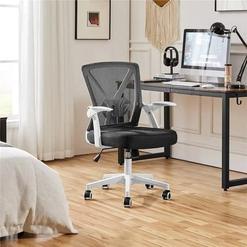 Chaise de bureau Yaheetech en maille avec accoudoirs relevables - Non disponible