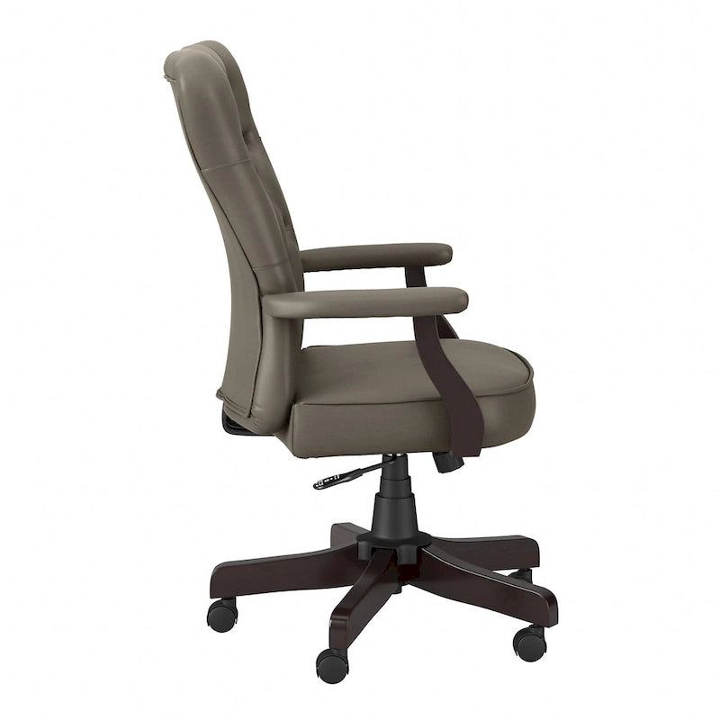 Fauteuil de bureau capitonné à dossier haut Salinas avec accoudoirs, par Bush Furniture